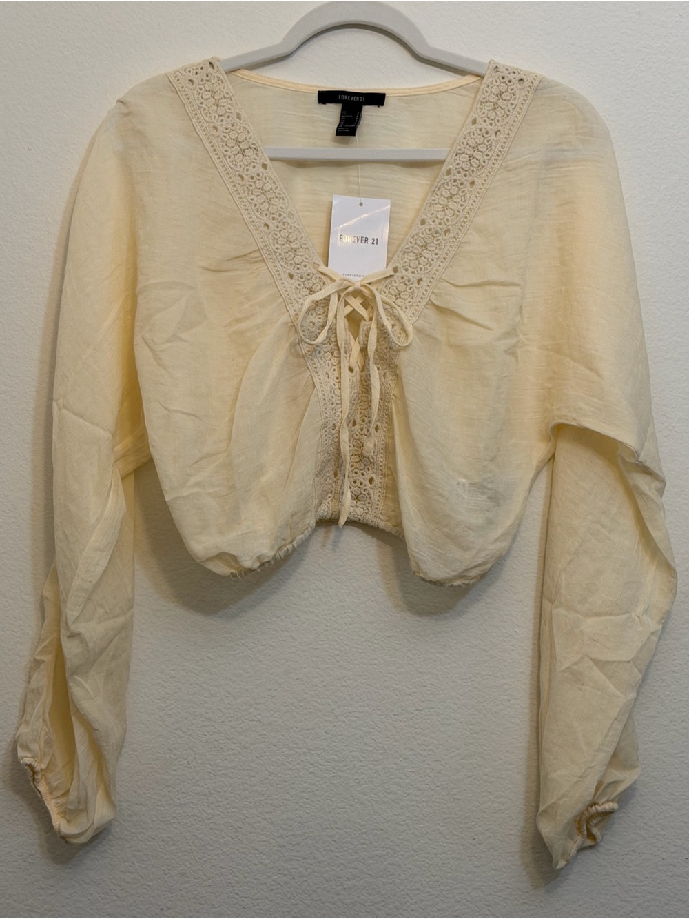 Forever 21 Cream Lace-Trim Tie Front Top Small